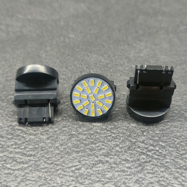 T25 3156 18smd 3014 LED Білий