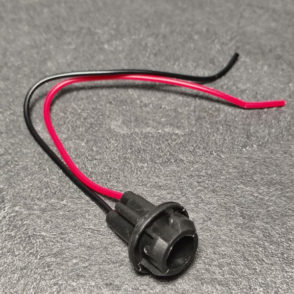 Гумовий цоколь під автолампу T10  W2.1x9.5d